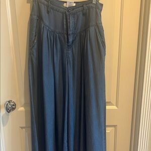 Vibrant M.I.U. Wide Leg Chambray Pants Medium
